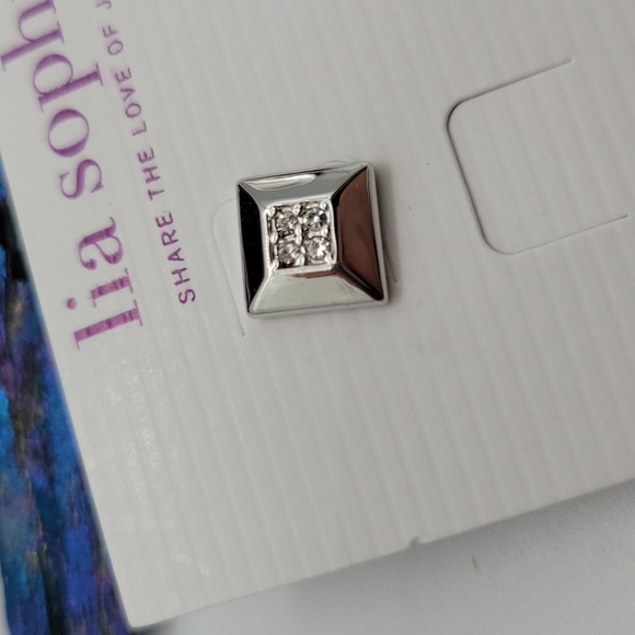 Earrings by lia sophia. Silver tone post with crystal accents. - Picture 2 of 6